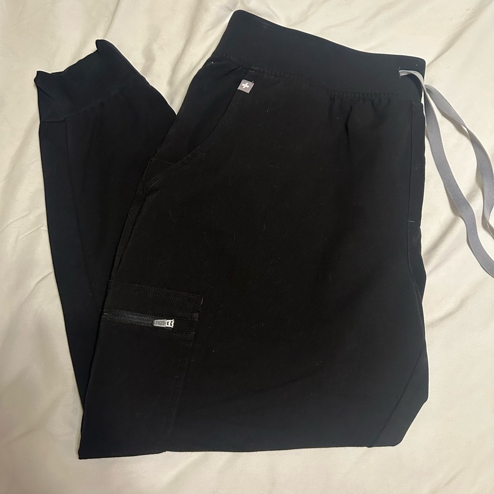 Women’s Figs Black Jogger Pants